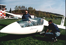 Leistungsdoppelsitzer Janus C vor dem Start